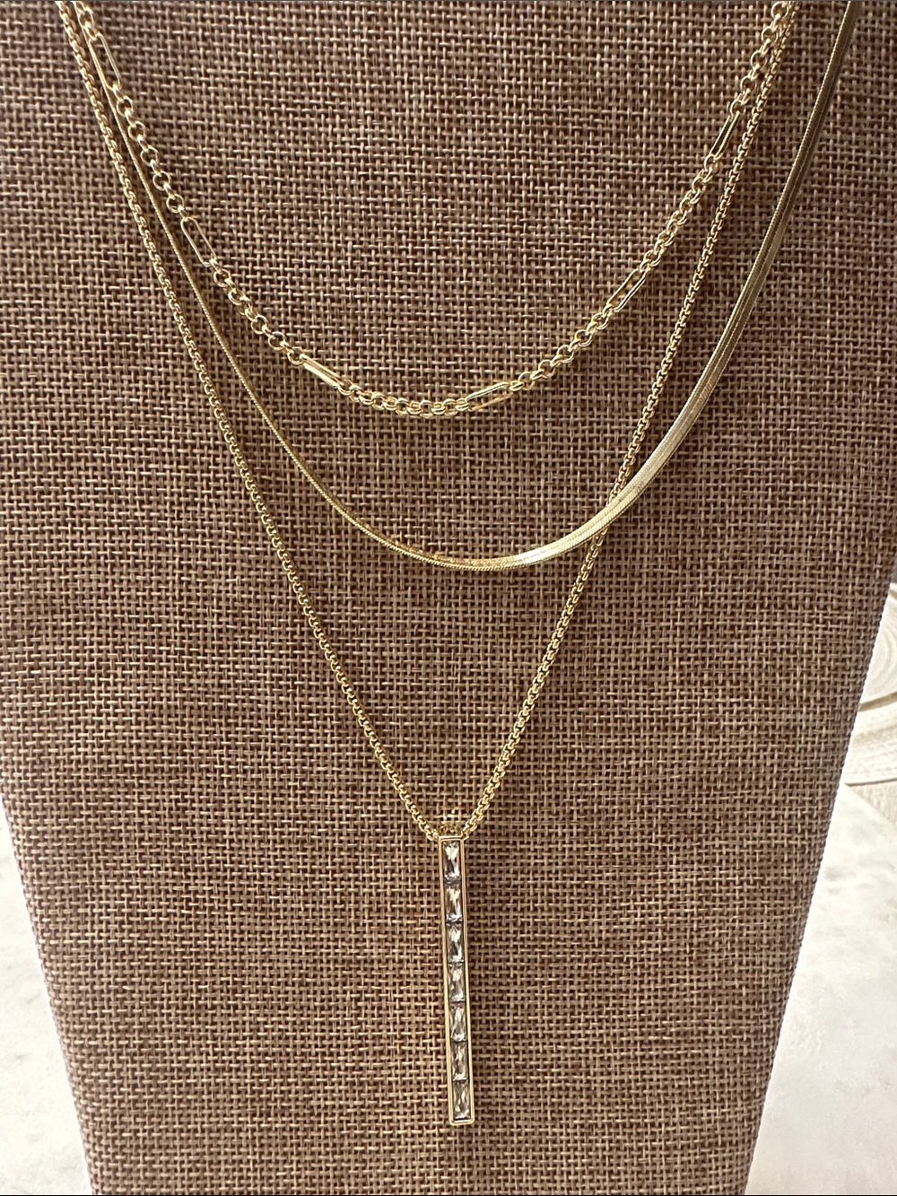 Kendra Scott Jack Gold Multi Strand Necklace in White Crystal Layered Pendant